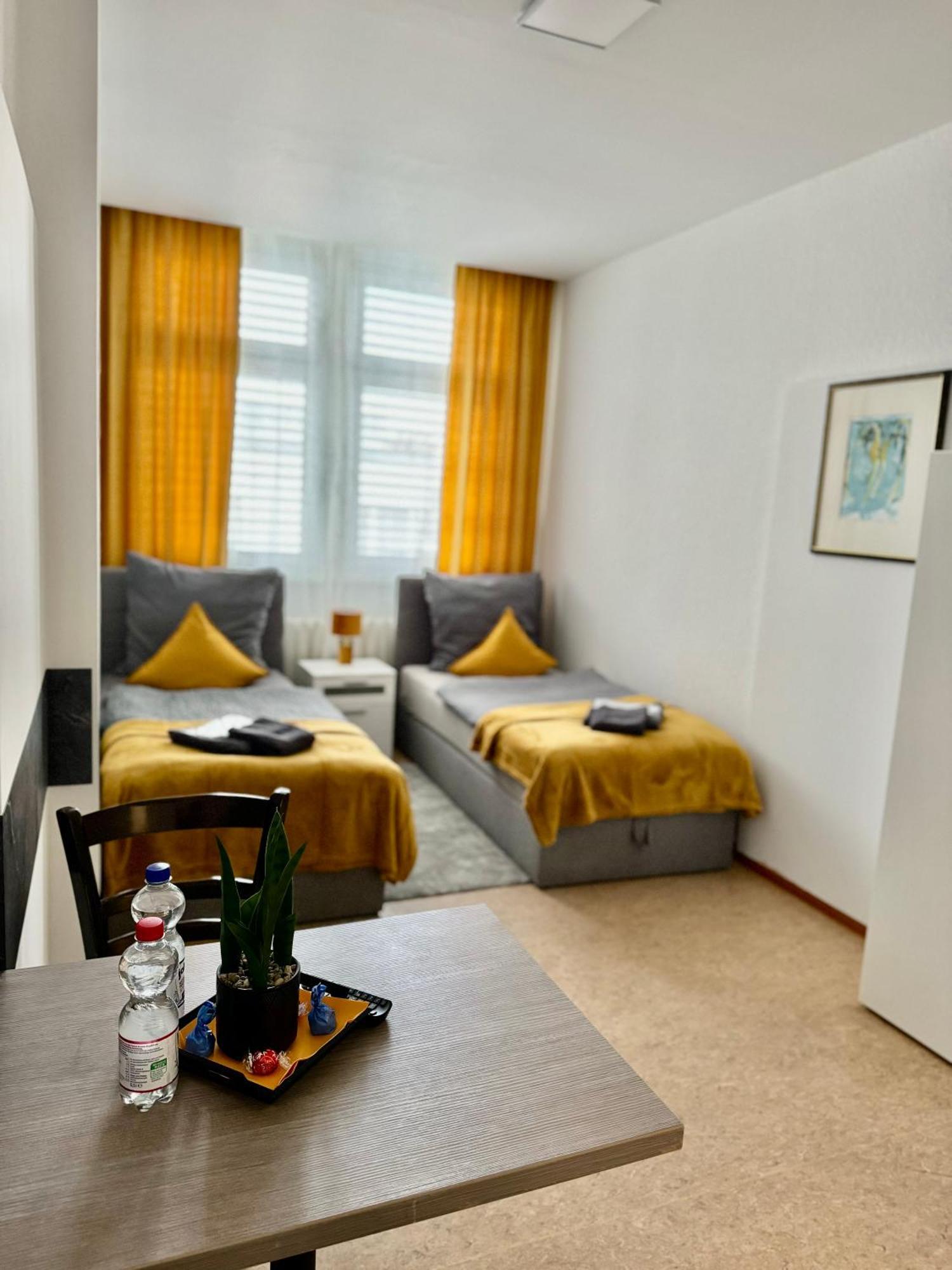 Reform Pension Magdeburg Luaran gambar